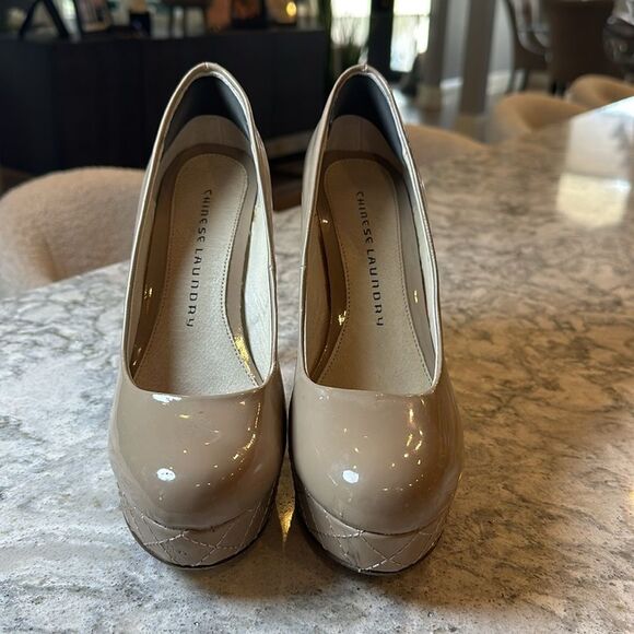 👠 Chinese Laundry Nude Platform Heels Sz 7.5 - Picture 2 of 6